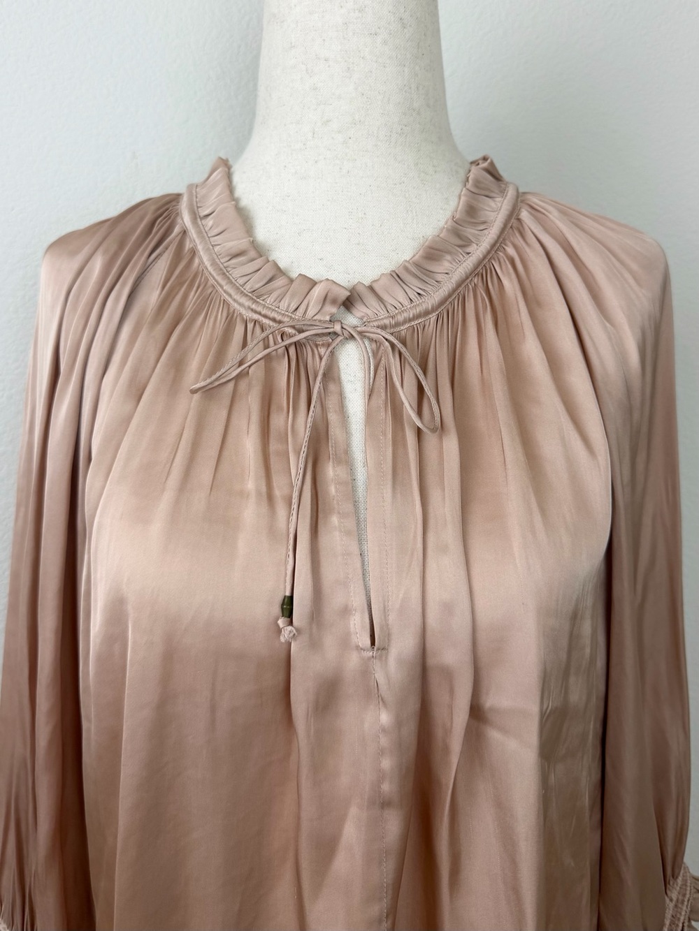 Ulla Johnson Rosamund Matte Japanese Satin Pleated Poet Blouse Blush Pink - Picture 3 of 11